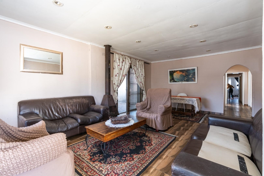 4 Bedroom Property for Sale in Sanddrift Western Cape